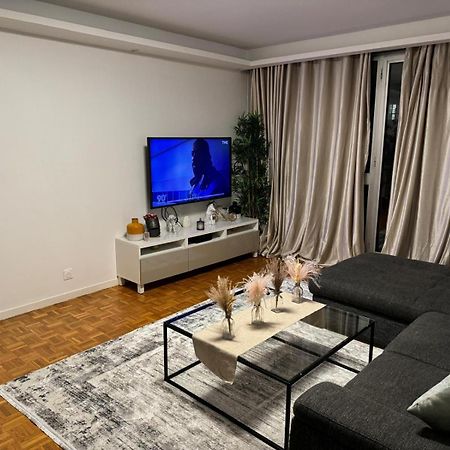 Appartement - La Defense Puteaux Luaran gambar